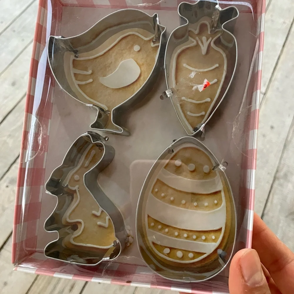 Set of 4 Silver Cookie Cutters